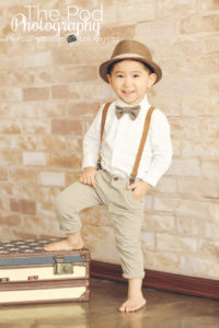 Santa-Monica-Kids-Photographer-Best-Styled-Sets-Suspenders-Fedora-Bowtie