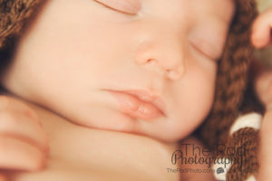 sleeping-newborn-close-up-detail-shot