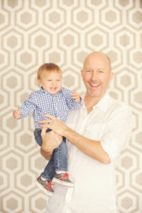 Best-Family-Photographer-Mar-Vista-Studio-Portrait-Session-Dad-And-Son-Laughing