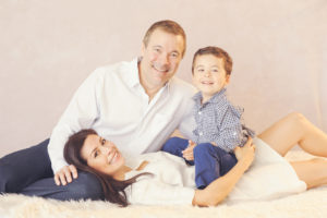 Family-Laying-Down-On-Bed-Hair-Glow-Beautiful-Mar-Vista