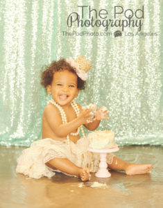 Best-First-Birthday-Cake-Smash-Photographer-Santa-Monica-SusieCakes-Smash