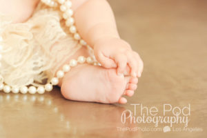 Baby-Toes-Details-Shots-Hands-Feet-Pearls-Lace-Studio-Portriats-Playa-Vista