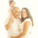 Best-Family-Portrait-Photographer-Baby-On-Dads-Shoulders-Cute-Candid-Fun-Mar-Vista