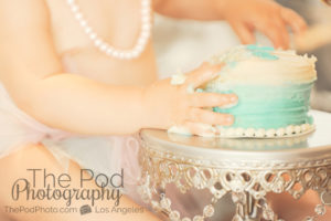Best-First-Birthday-Cake-Smash-Photographer-Los-Angeles-SusieCakes-Teal-White-Silver-Pink-Cake-Fingers-Hands-Messy-Details