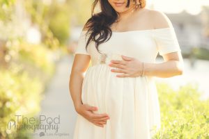 bohemian pregnant belly photo