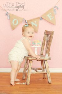 one-birthday-cake-smash-birthday-photography