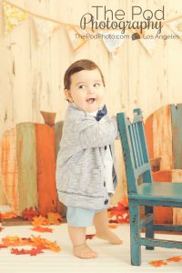 Nine-Month-Old-Baby-Photography-Manhattan-Beach-Los-Angeles-Standing-Fall-Portraits-Set-Pumpkins-Leaves-Halloween