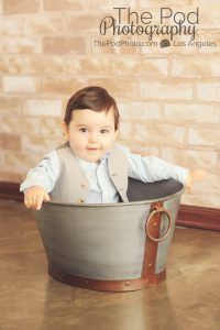 Baby-In-A-Bucket-Manhattan-Beach-Baby-Photographer-Urban-Brick-Background-Vest-Cute-Styled