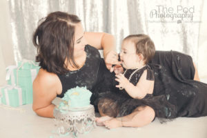 mommy-and-me-cake-smash