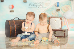 twins-cake-smash-photos-west-los-angeles