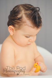 baby-in-a-bathtub-photography-sessions-la