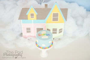 Top-Tier-Treats-Los-Angeles-Smash-Cake-The-Pod-Photography