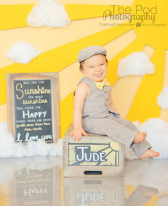 you-make-me-happy-when-skies-are-gray-first-birthday-photos