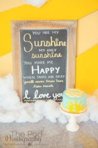 custom-smash-cake-chalkboard-sign