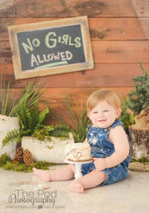 no-girls-allowed-huckleberry-finn-inspired-baby-photoshoot