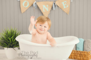 one-year-old-baby-in-a-bathtub-beverly-hills-photographer