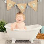 bathtime-for-baby-one-year-portraits
