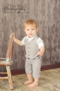 dressed-up-little-gentleman-silver-lake-california-photographer