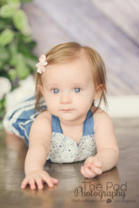 baby milestone portraits