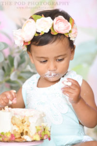 Candid-Westchester-First-Birthday-Photography (9)