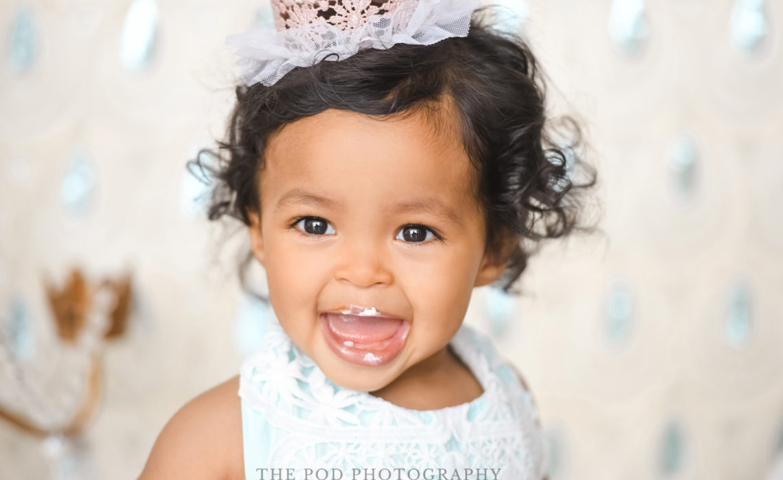 Cutest-Beverly-Hills-Cake-Smash-Photography (6)