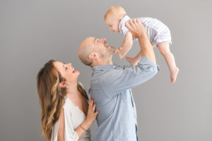 family-and-el-segundo-first-birthday-photographer-candid (2)