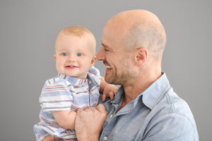 family-and-el-segundo-first-birthday-photographer-dad (4)