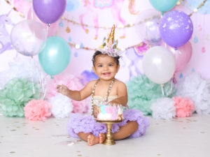 best-cake-smash-unicorn-first-birthday-photos-los-angeles