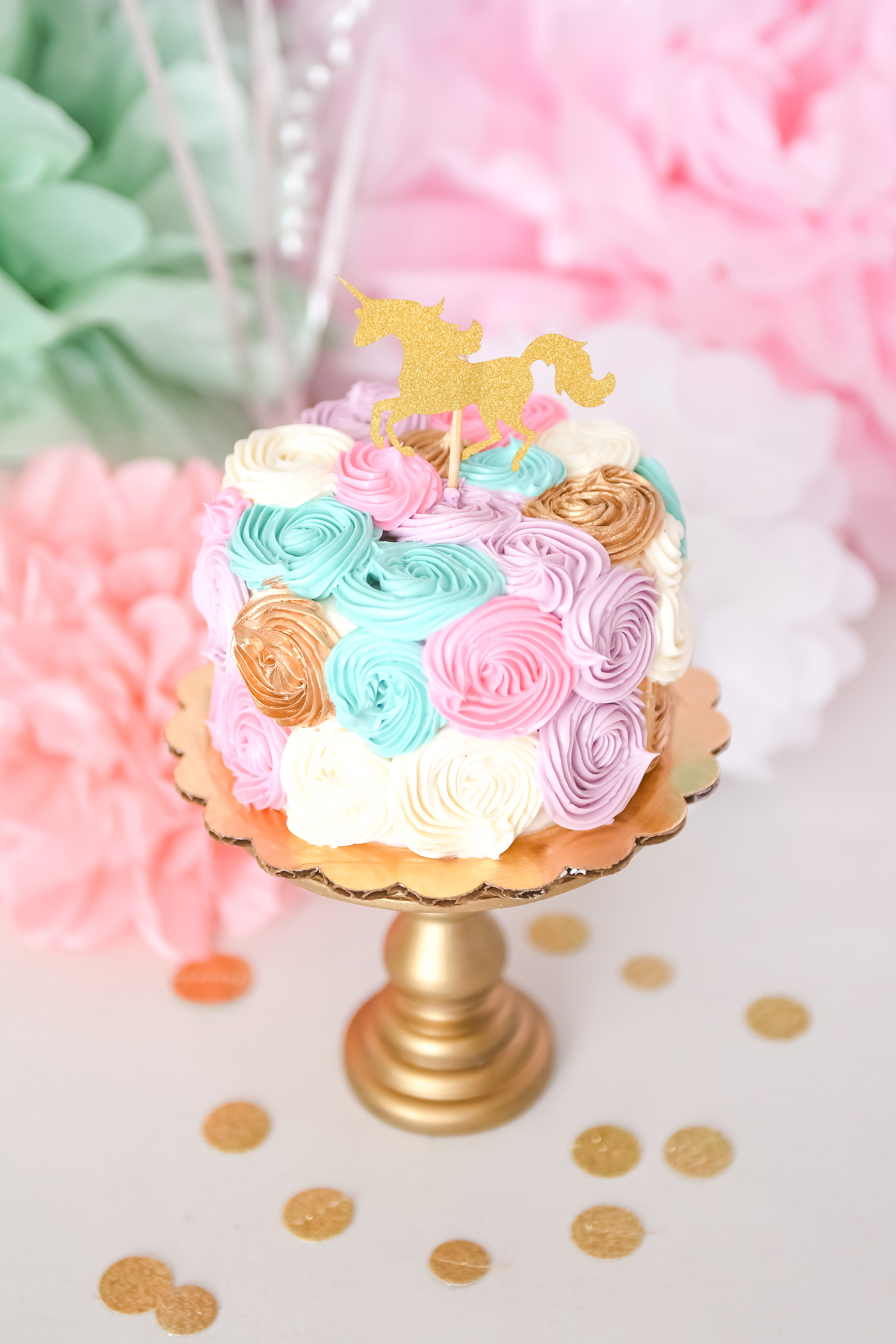 How to Choose A Cake Smash Theme | Steph Donaher Photography