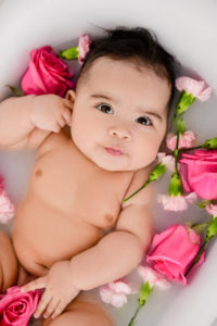 beautiful-baby-milk-bath-portrait-session