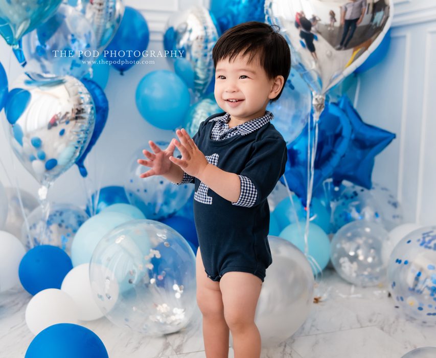 Baby boy best sale first birthday photoshoot