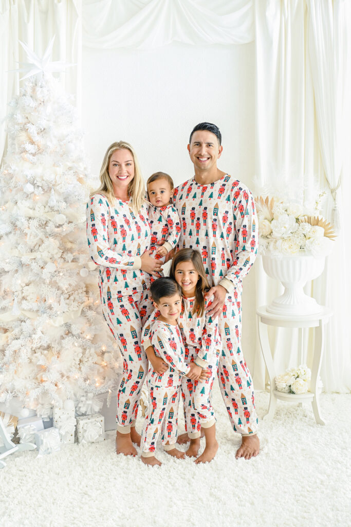 The best Family Christmas pajamas photoshoot ideas - Coco's Caravan