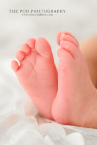 newborn-photoshoot-los-angeles-mexico-city-heritage-baby-toes