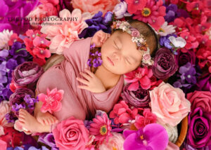 newborn-photoshoot-los-angeles-mexico-city-heritage-floral