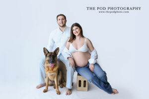maternity-photoshoot-beverly-hills-pet-german-shepherd