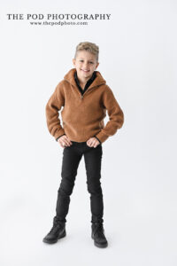 modern-family-portrait-stylish-son-in-brown-sweater