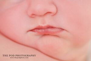 newborn-closeup-lips-detail-photo