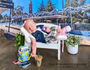 newborn-metro-theme-photoshoot-los-angeles