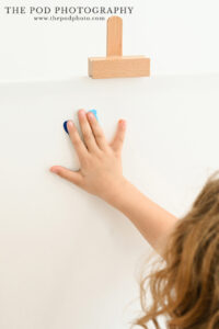 fingerpaint-on-canvas-closeup-kids-photo